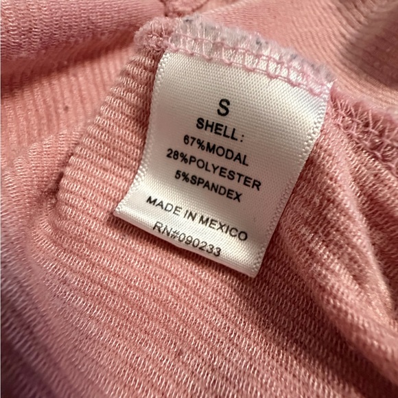 Blush Ribbed Backless Bodysuit - Picture 5 of 6